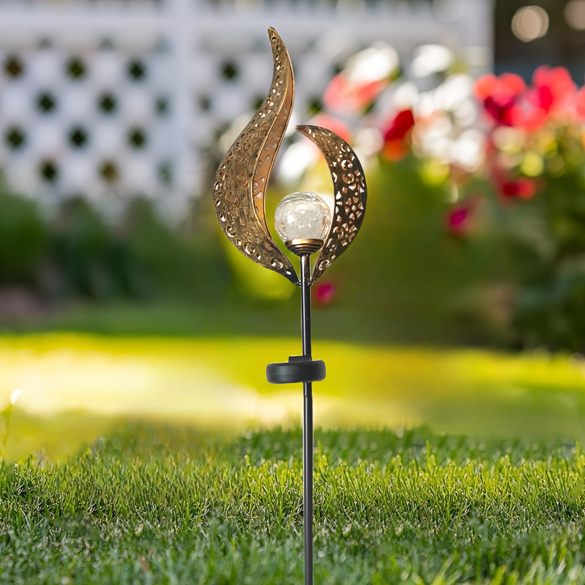 مصباح شمسي للحديقة الخارجية عل - مراجعة Outdoor Lighting Globes وسعره